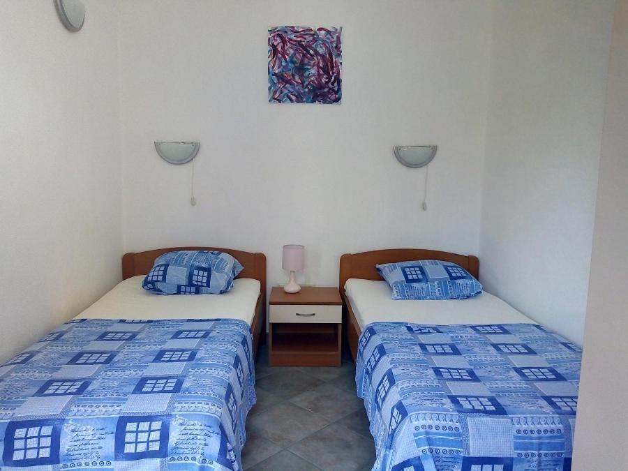 Apartmani Paulo ヴィス エクステリア 写真