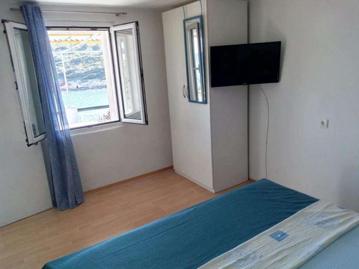 Apartmani Paulo ヴィス エクステリア 写真